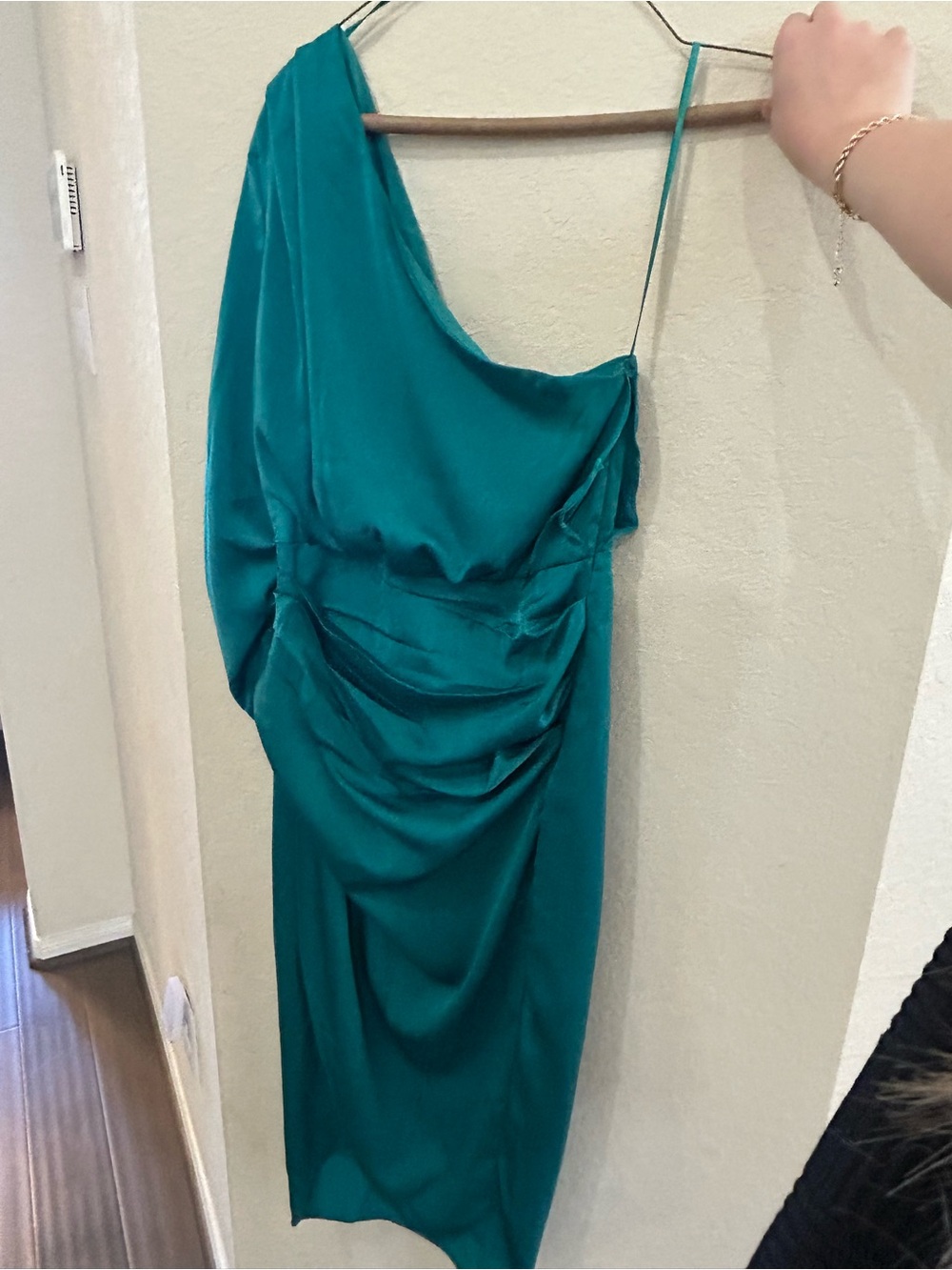 DO+BE One-Shoulder Teal Satin Cocktail Dress